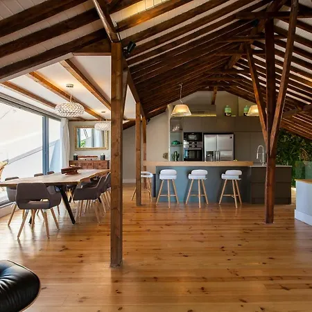 Luxlapa Duplex Lägenhet *
