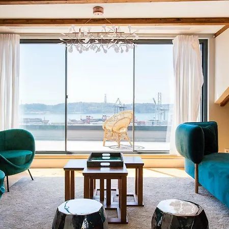 아파트 Luxlapa Duplex 리스본