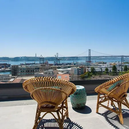 Appartement Luxlapa Duplex Lissabon