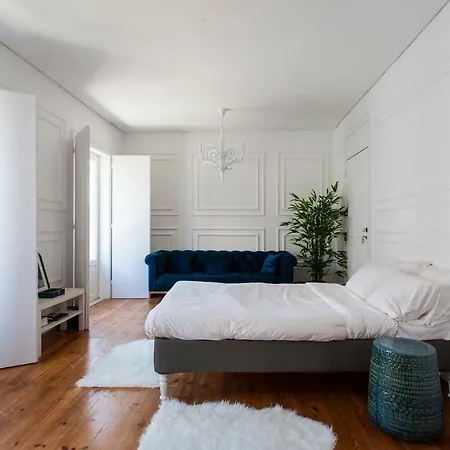 Luxlapa Duplex Apartment Lisbon